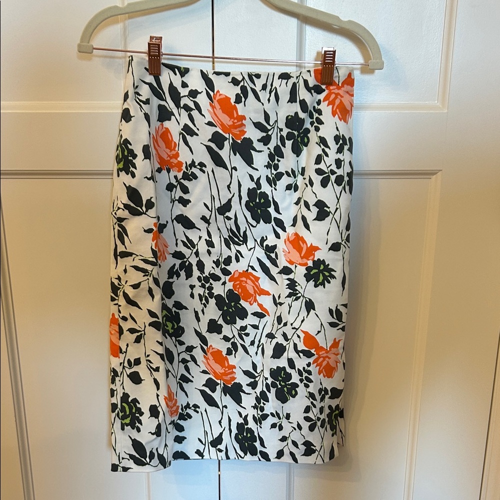 Floral Print Women's Skirt (Club Monaco)